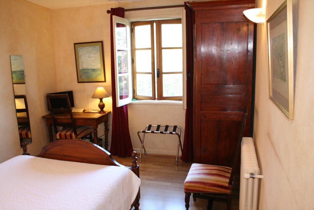 Logis Hotel Les Hospitaliers Le Poët-Laval Cameră foto